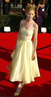 Janel Moloney feet photo 3