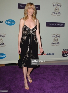 Janel Moloney feet photo 7