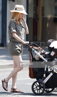 Janel Moloney feet photo 15