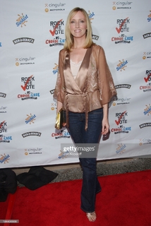 Janel Moloney feet photo 10