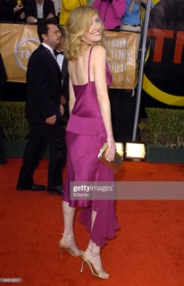 Janel Moloney feet photo 6