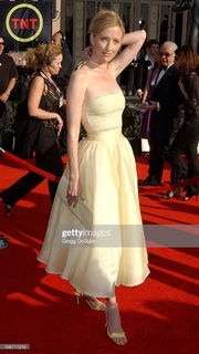 Janel Moloney feet photo 11