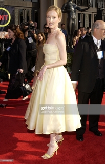 Janel Moloney feet photo 10