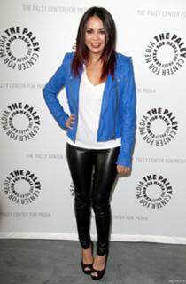 Janel Parrish feet photo thumbnail