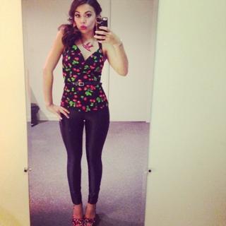 Janel Parrish feet photo thumbnail