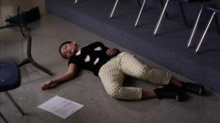 Janel Parrish feet photo thumbnail