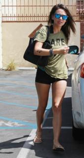 Janel Parrish feet photo thumbnail