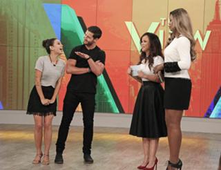 Janel Parrish feet photo thumbnail