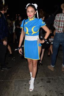 Janel Parrish feet photo thumbnail