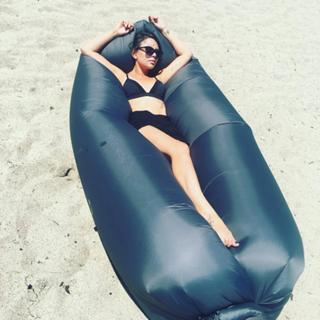 Janel Parrish feet photo thumbnail
