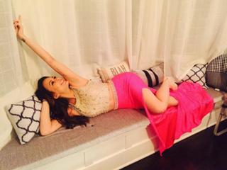 Janel Parrish feet photo thumbnail