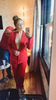 Janel Parrish feet photo thumbnail