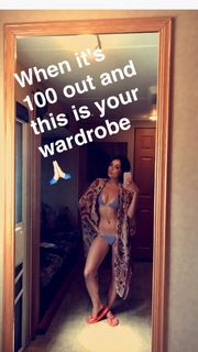 Janel Parrish feet photo thumbnail