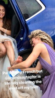 Janel Parrish feet photo thumbnail