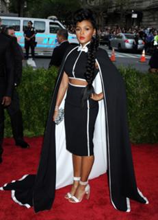 Janelle Monáe feet photo thumbnail
