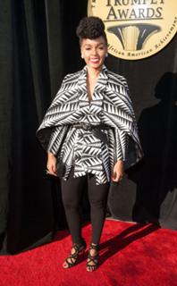 Janelle Monáe feet photo thumbnail