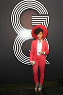 Janelle Monáe feet photo thumbnail