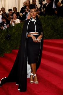 Janelle Monáe feet photo thumbnail