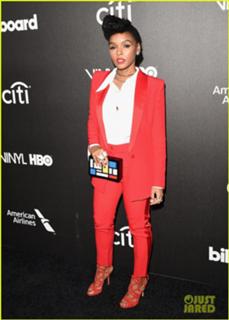 Janelle Monáe feet photo thumbnail