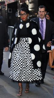 Janelle Monáe feet photo thumbnail