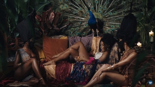 Janelle Monáe feet photo thumbnail