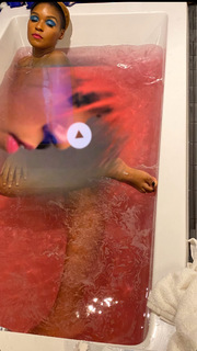 Janelle Monáe feet photo thumbnail