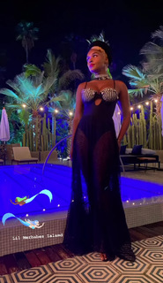 Janelle Monáe feet photo thumbnail
