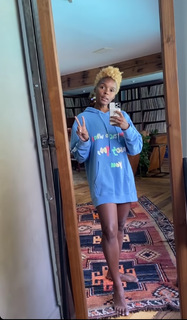 Janelle Monáe feet photo thumbnail