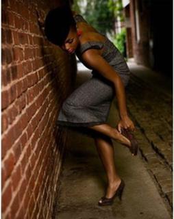 Janelle Monáe feet photo thumbnail