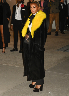Janelle Monáe feet photo thumbnail