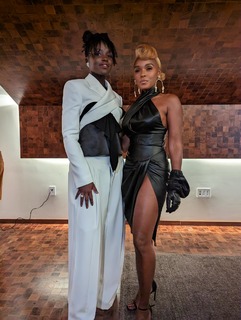 Janelle Monáe feet photo thumbnail