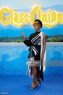 Janelle Monáe feet photo thumbnail