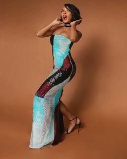 Janelle Monáe feet photo thumbnail