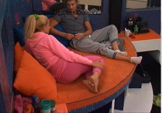 Janelle Pierzina feet photo 9