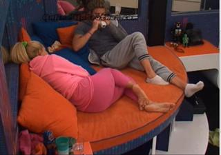 Janelle Pierzina feet photo 4
