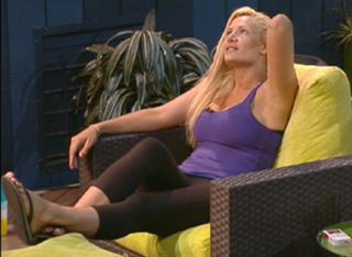 Janelle Pierzina feet photo 2