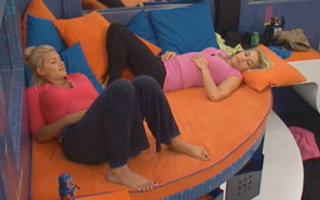Janelle Pierzina feet photo 15