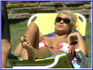 Janelle Pierzina feet photo 6