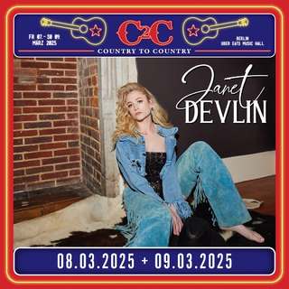 Janet Devlin feet photo 1