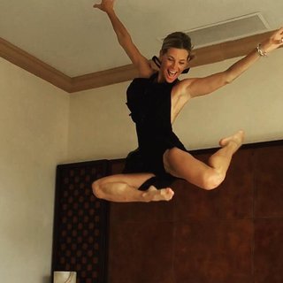 Janet Gunn feet photo 14