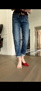 Janet Gunn feet photo 1