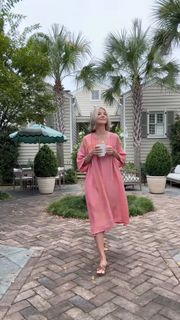 Janet Gunn feet photo 18