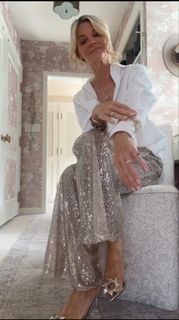 Janet Gunn feet photo 7