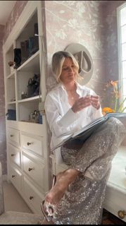 Janet Gunn feet photo 6