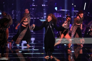 Janet Jackson feet photo thumbnail