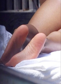 Janet Jackson feet photo thumbnail