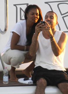 Janet Jackson feet photo thumbnail