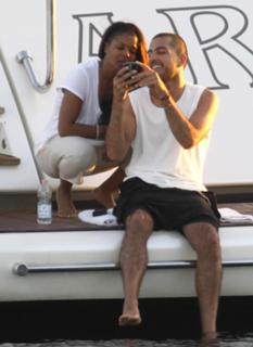Janet Jackson feet photo thumbnail