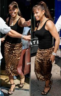 Janet Jackson feet photo thumbnail
