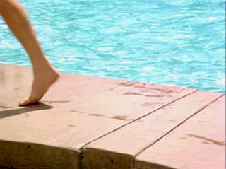 Janet Jones feet photo 7